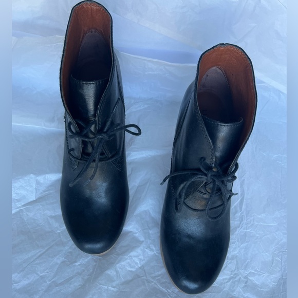 Lucky Brand Leather Boots - Picture 10 of 13